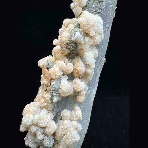 Large quartz with layered petal calcite from Inner Mongolia — detail view