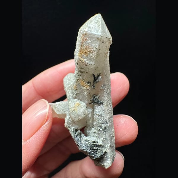 Pale purple scepter quartz floater from Inner Mongolia — detail view
