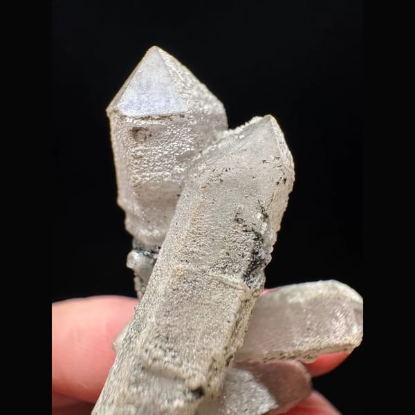 Pale purple scepter quartz floater from Inner Mongolia — detail view