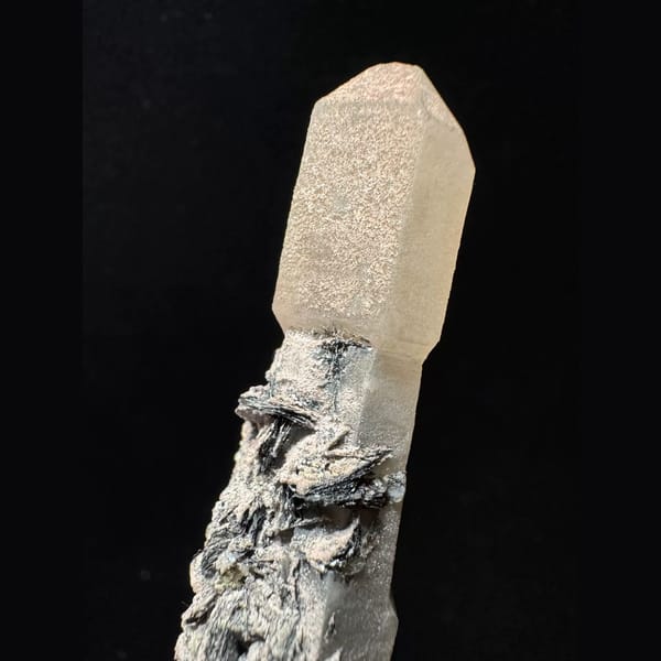 Scepter quartz with specular hematite from Inner Mongolia — detail view