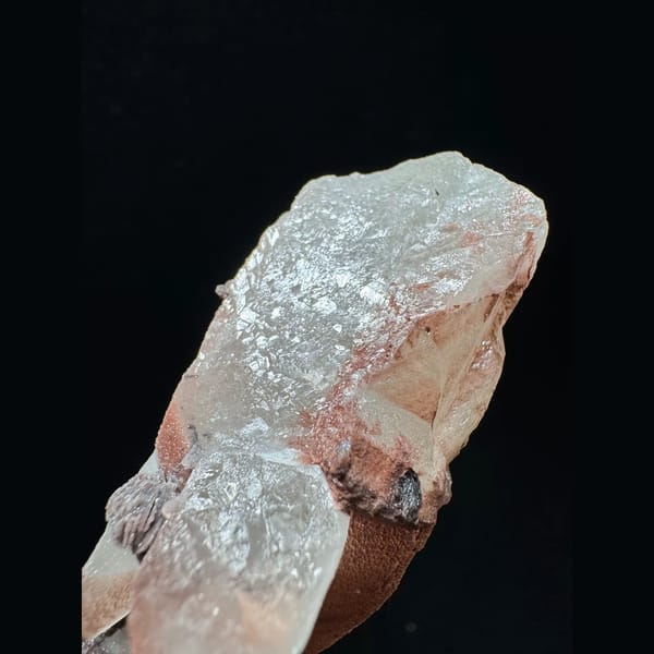 Pink-skinned quartz with petal calcite and hematite from Inner Mongolia — detail view