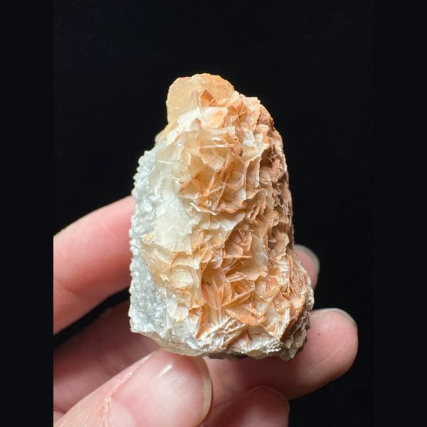 Sugar quartz with red petal calcite from Inner Mongolia — detail view