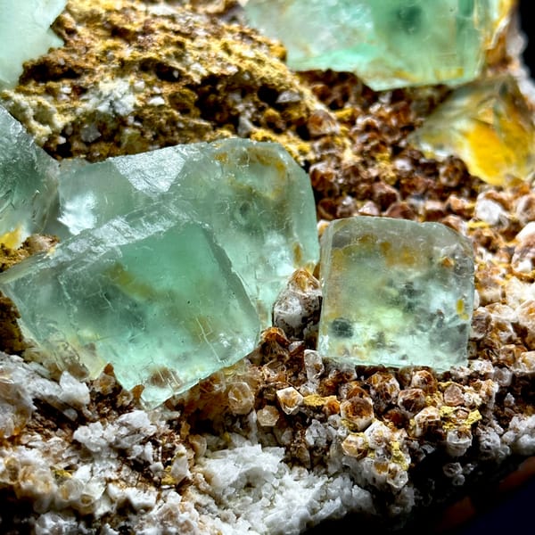 Large sea green fluorite cubes on matrix from Xianghualing, Hunan — complete view