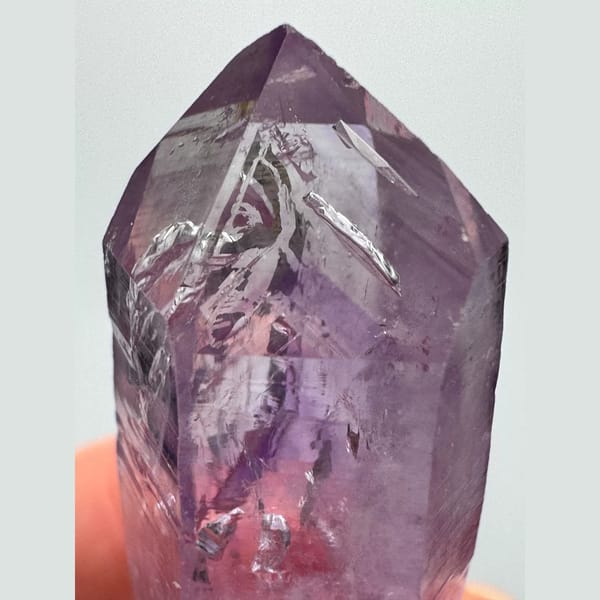 Vera Cruz amethyst scepter with phantoms from Mexico — complete view