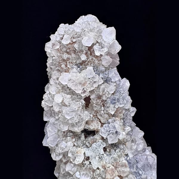 Large quartz with secondary amethyst and hematite from Inner Mongolia — alternate view