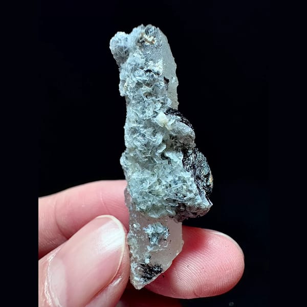 Velvety quartz with hematite rose and calcite from Inner Mongolia — alternate view