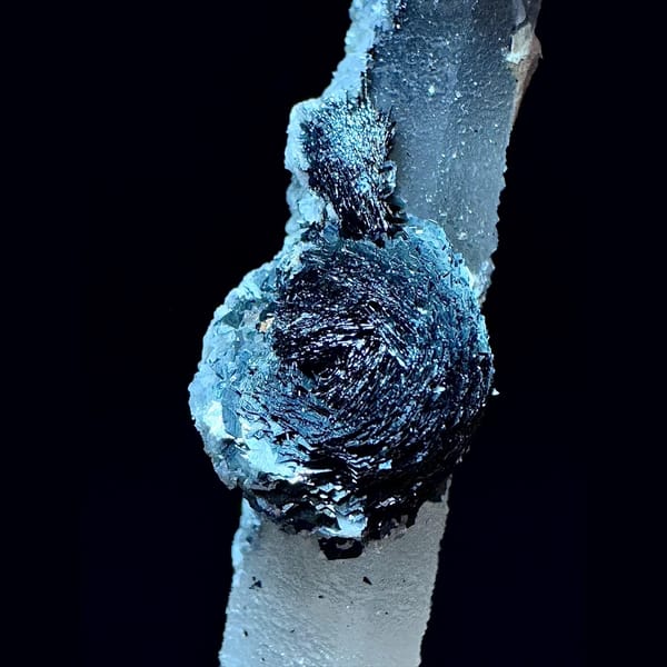 Velvety quartz with hematite rose and calcite from Inner Mongolia — detail view