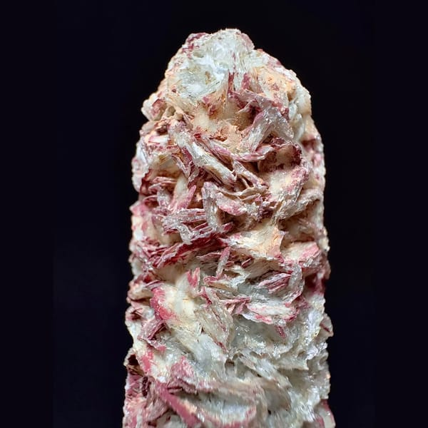 Quartz with multicolour petal calcite from Dong Ujimqin — alternate view