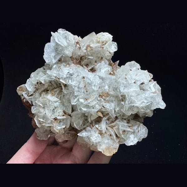 Butterfly petal calcite with iron minerals from Guizhou — complete view