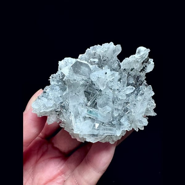Quartz floater with petal calcite from Yaogangxian — alternate view
