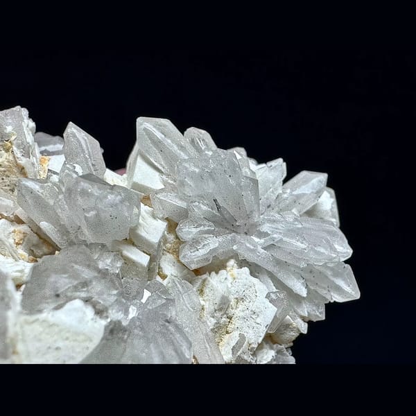 Quartz with bladed calcite and hematite from Inner Mongolia — detail view
