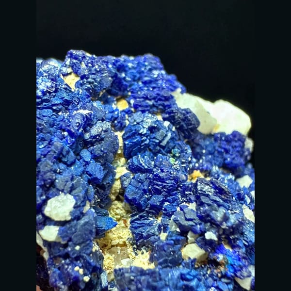Azurite with quartz and malachite from Morocco — detail view