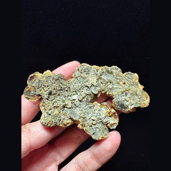 Calcite ball cluster floater from Shijiangshan — alternate view