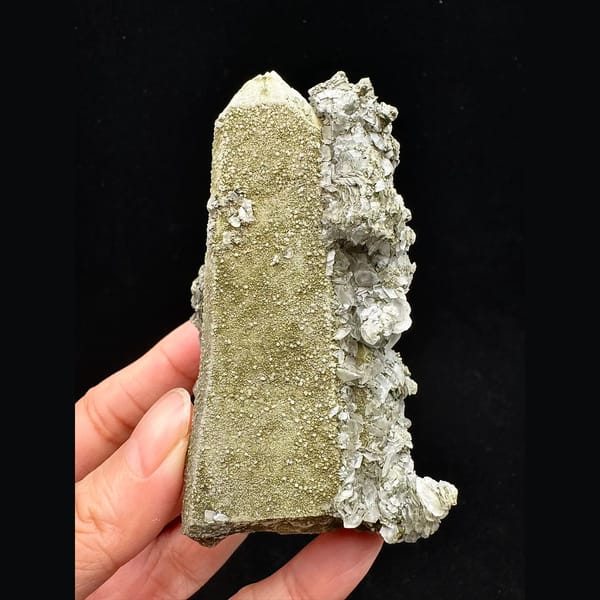Sugar quartz floater with green petal calcite from Inner Mongolia — alternate view