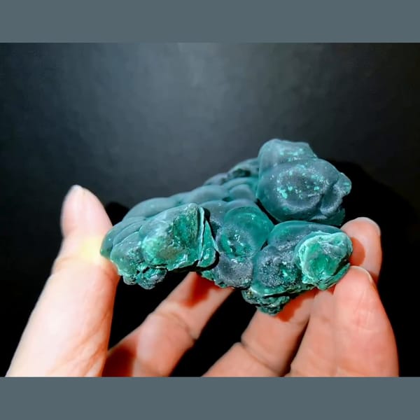 Cats-eye malachite from the Congo — alternate view