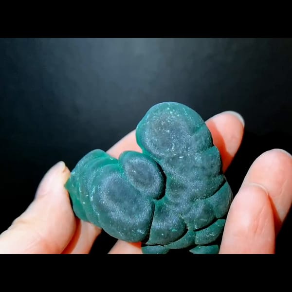 Cats-eye malachite from the Congo — detail view