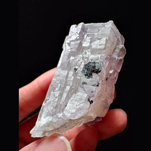 Second-growth amethyst floater from Inner Mongolia — detail view
