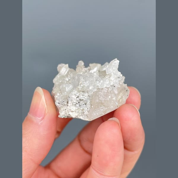 Glassy colourless fluorite with quartz from Inner Mongolia — alternate view