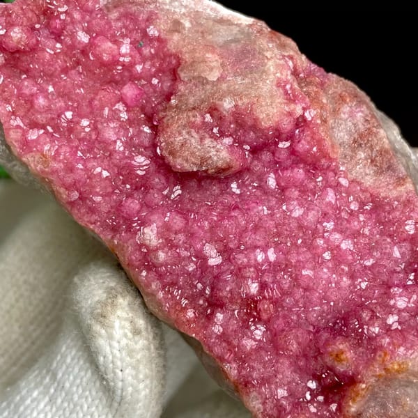 Hot pink cobaltoan calcite druzy on matrix — alternate view