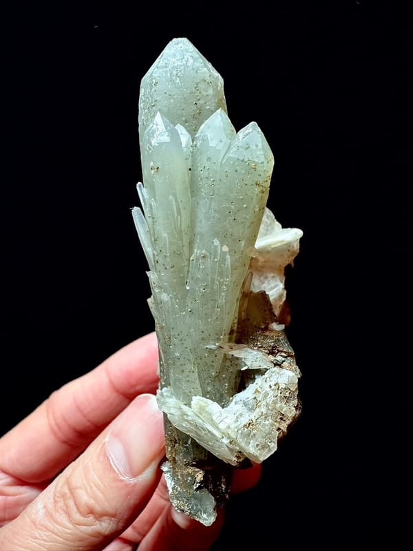 Green Quartz with Bladed Calcite and Dark Associated Crystals — Inner Mongolia — narrow side profile