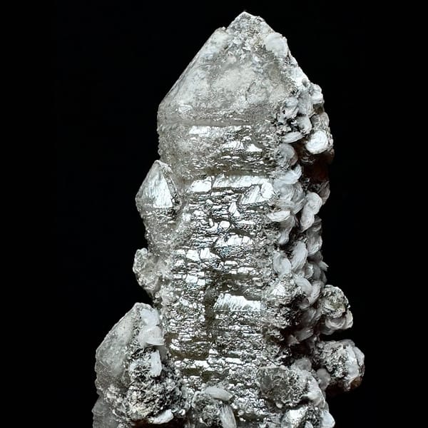 Sparkly skeletal quartz with black and white petal calcite from Inner Mongolia — alternate view