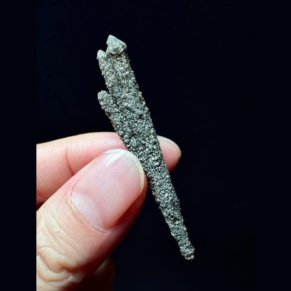 Double-terminated green quartz group from Inner Mongolia — alternate view