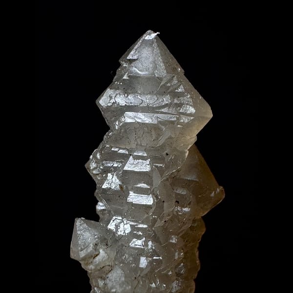 Screw quartz with frog-egg quartz from Inner Mongolia — detail view