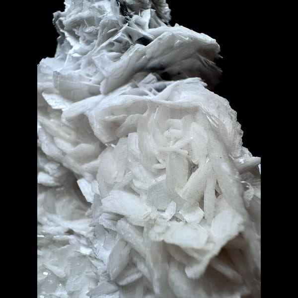 White petal calcite from Fujian — detail view