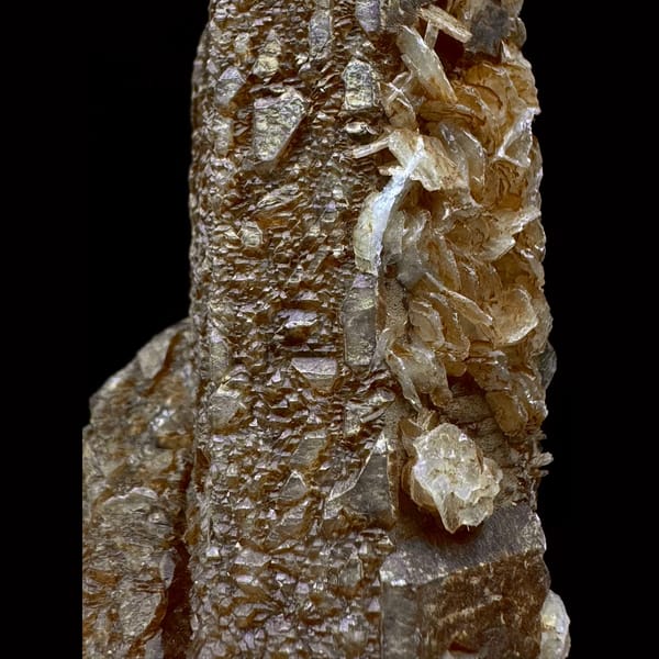 Skeletal quartz with pale yellow petal calcite from Inner Mongolia — detail view