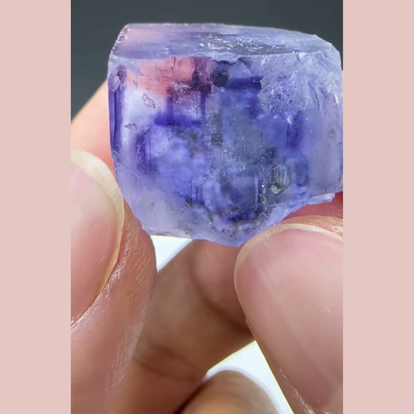 Phantom Fluorite with Chalcopyrite Yaogangxian 2.3 cm — detail view