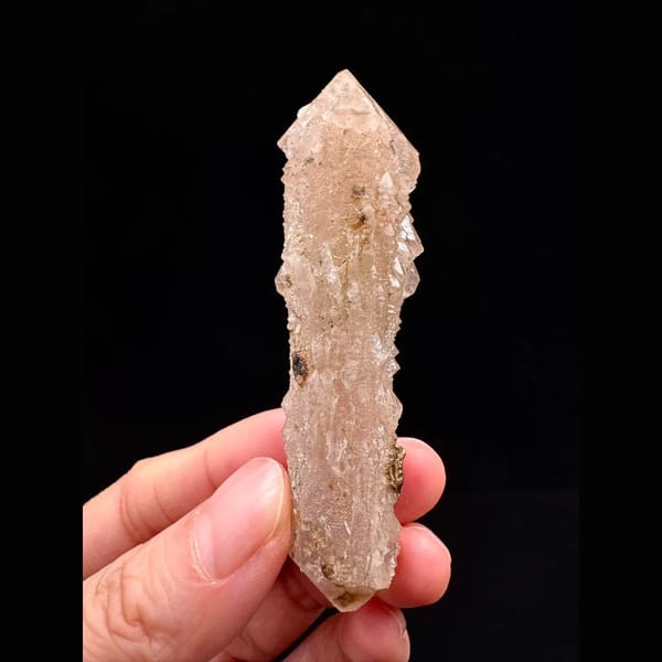 Double-terminated peach-pink quartz from Inner Mongolia — complete view