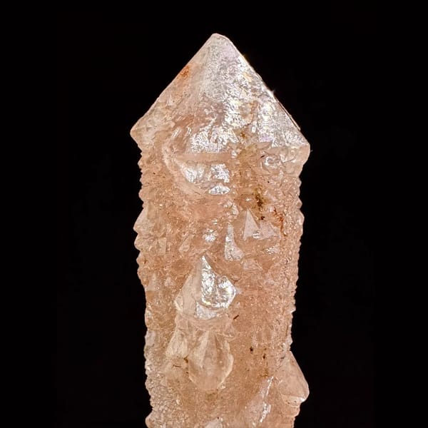 Double-terminated peach-pink quartz from Inner Mongolia — detail view