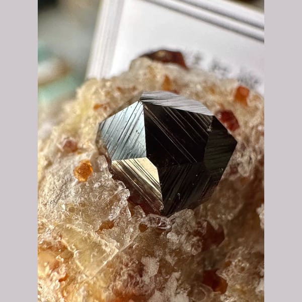 Spessartine garnet with hyalite opal from Yunxiao, Fujian — alternate view
