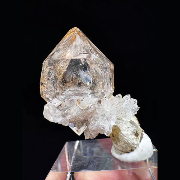 Skeletal quartz mini scepter from Namibia — detail view
