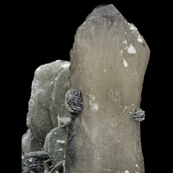 Quartz with green calcite, dogtooth calcite and specular hematite from Inner Mongolia — detail view