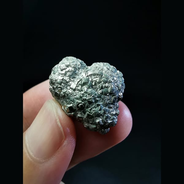 Natural heart-shaped pyrite nodule from Shanxi — complete view