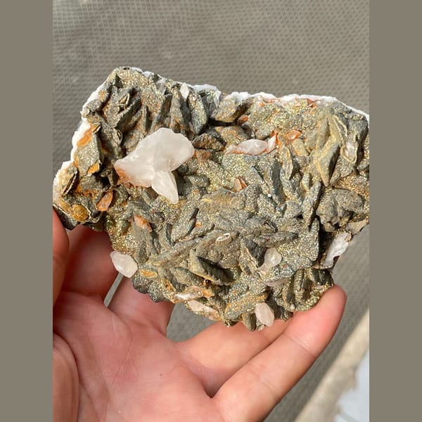 Bladed calcite with pyrite from Hubei — alternate view