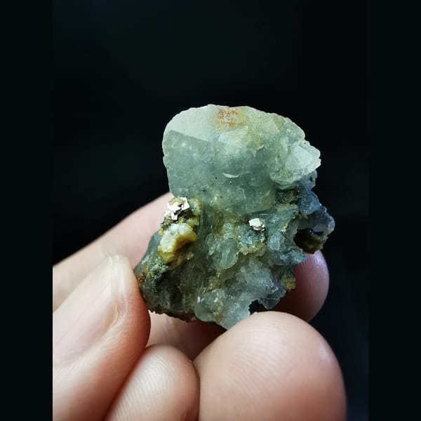 Bladed platy calcite with pyrite and mica — alternate view