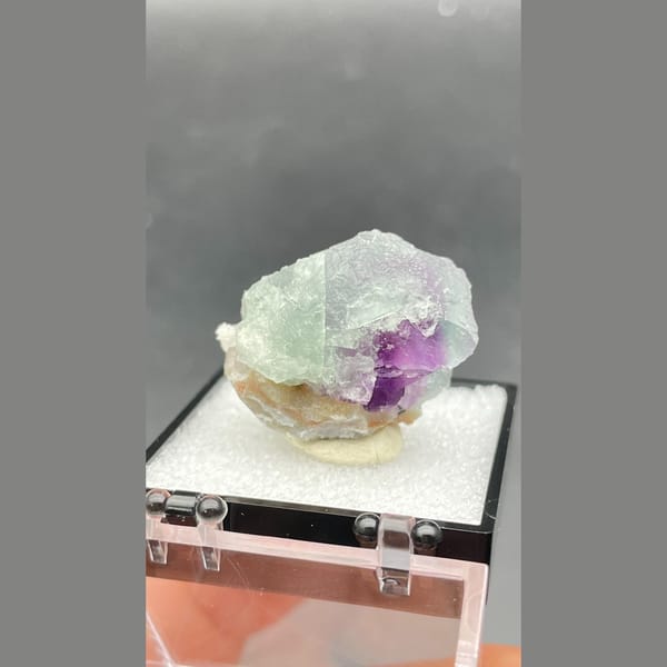 Small purple and pale green banded fluorite from Zhejiang — detail view