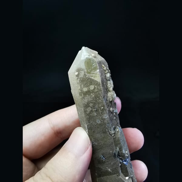 Large grey quartz with white calcite balls and hematite — alternate view