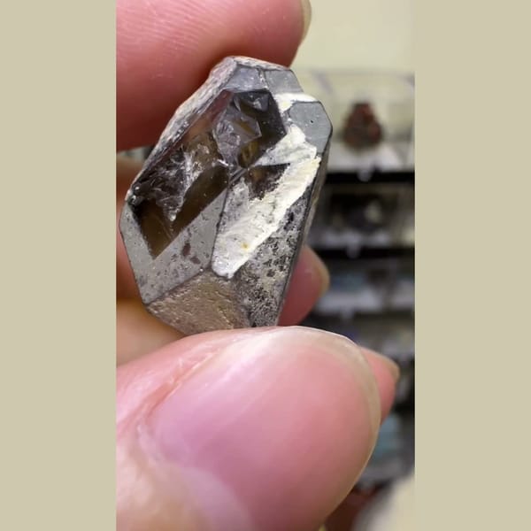 Silver-Grey Double-Terminated Quartz Mozambique 2.5 cm — alternate view