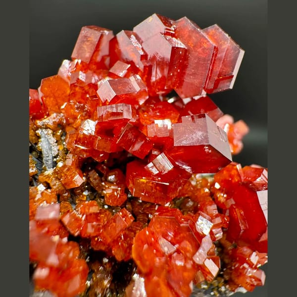 Red Vanadinite with Barite Morocco 6.0 cm — detail view