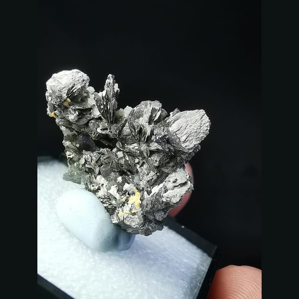 Wing-like platy loellingite crystal cluster — alternate view