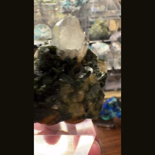 Garden Quartz with Epidote Sichuan 5.0 cm — alternate view