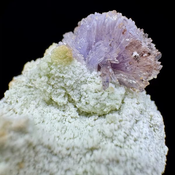 Purple Creedite Flower on Matrix 6.0 cm — alternate view