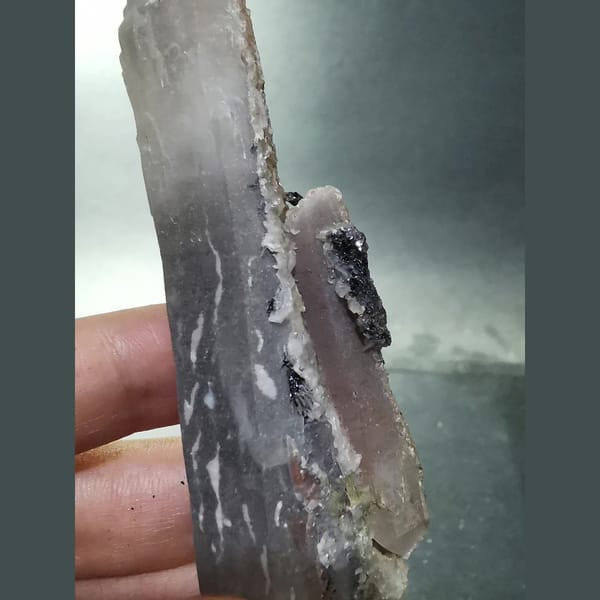 Sparkling quartz with hematite balls and calcite — detail view