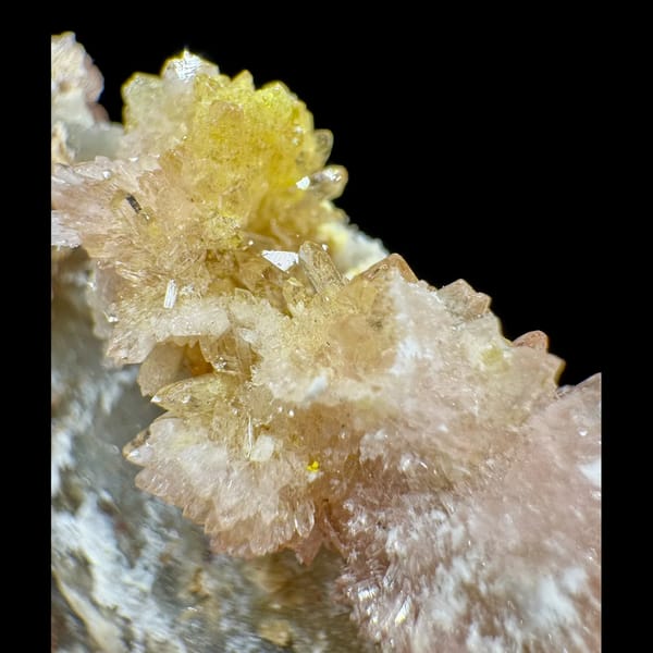 Pink-White Creedite with Yellow Inclusions on Matrix Guizhou 7.0 cm — detail view