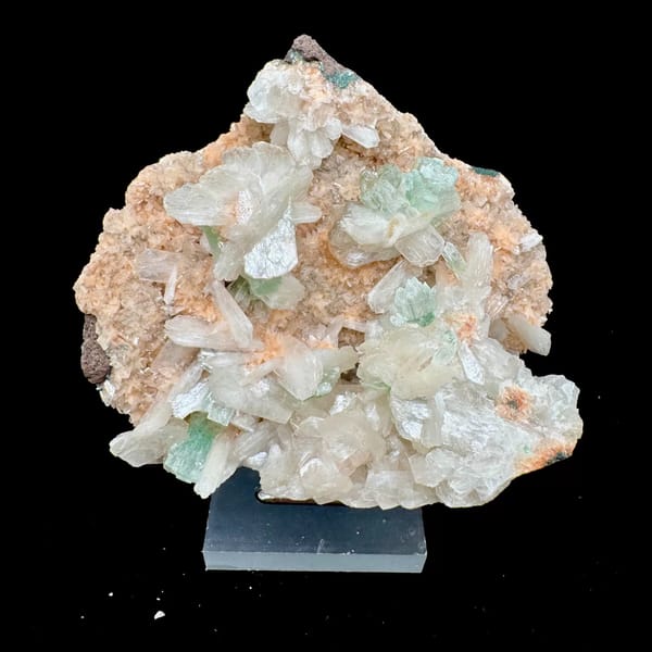White Apophyllite with Green Apophyllite India 9.0 cm — detail view