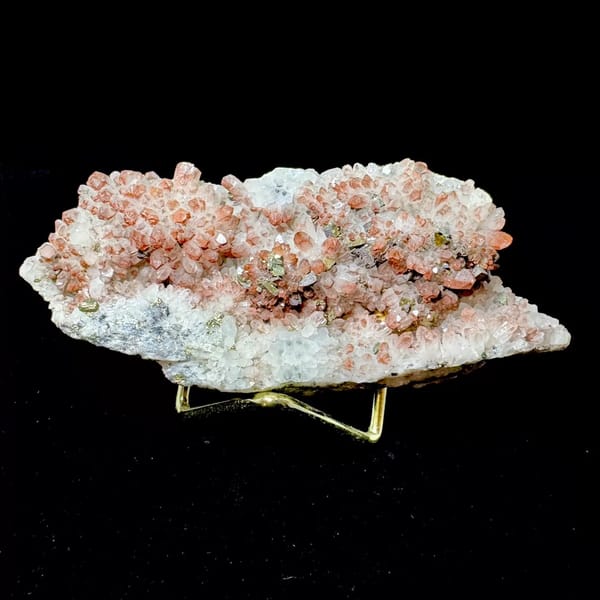 Red Quartz with Pyrite Shanxi 13.0 cm — complete view