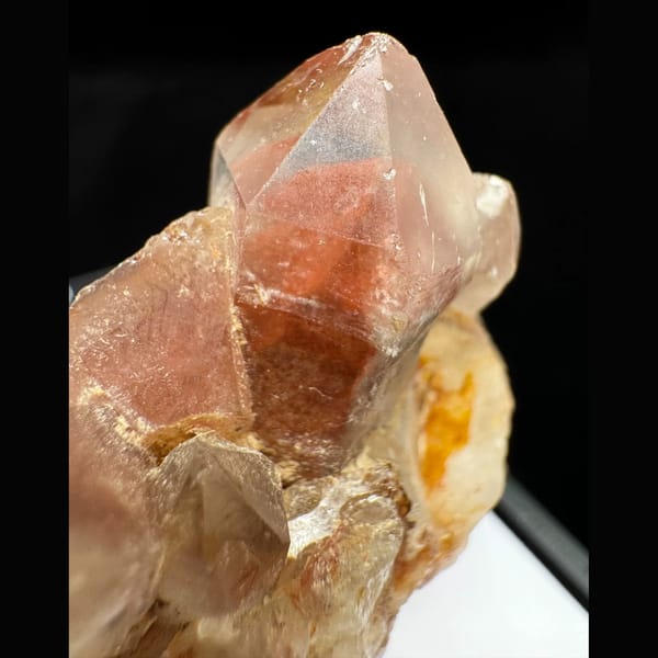 Red Phantom Quartz Cluster Shanxi 4.5 cm — alternate view